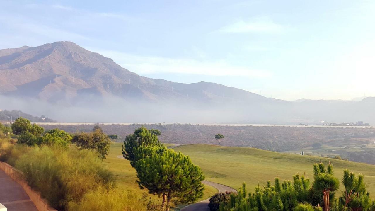 Penthouse Sea View - Valle Romano Golf Εστεπόνα Εξωτερικό φωτογραφία